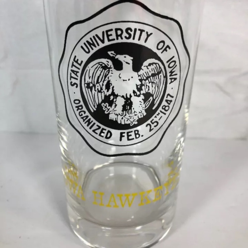 Vintage University Of Iowa Glass Tumbler